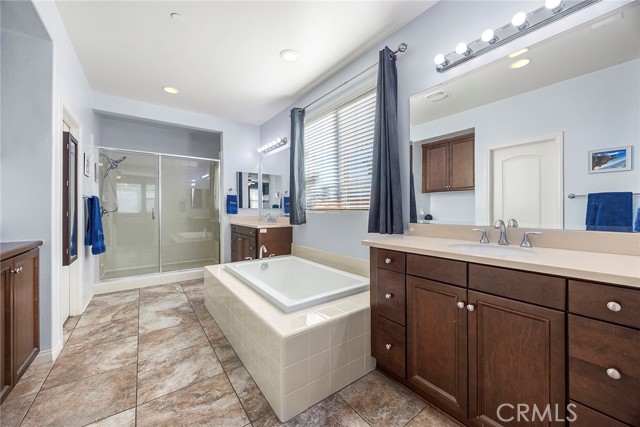 Detail Gallery Image 20 of 52 For 26261 Santiago Canyon, Corona,  CA 92883 - 5 Beds | 4/1 Baths