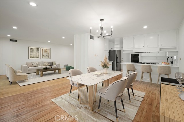Detail Gallery Image 8 of 34 For 8313 Hillary Dr, West Hills,  CA 91304 - 4 Beds | 2 Baths