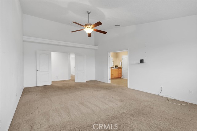Detail Gallery Image 21 of 38 For 5378 Bellflower St, Oak Hills,  CA 92344 - 4 Beds | 2/1 Baths