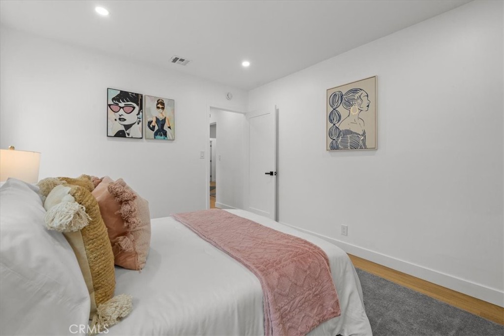5815 Saloma AvenueSherman Oaks image #27