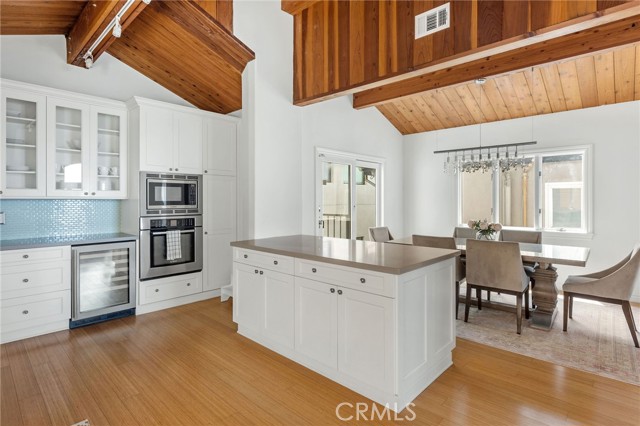 4104 Highland Avenue, Manhattan Beach, California 90266, 3 Bedrooms Bedrooms, ,3 BathroomsBathrooms,Residential,Sold,Highland,SB21194118