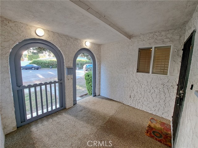 Detail Gallery Image 7 of 59 For 20121 Comanche Pl, Winnetka,  CA 91306 - 3 Beds | 2 Baths