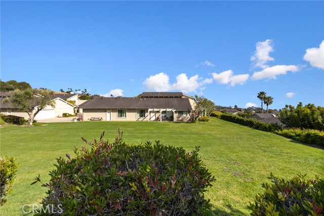 285 Calle Cuervo, San Clemente CA: https://media.crmls.org/medias/db987ac2-3cbb-4c15-b334-3820b79be045.jpg