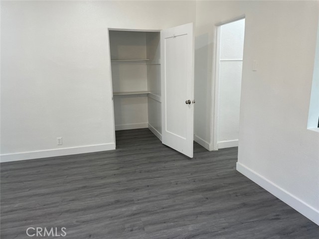 Detail Gallery Image 7 of 20 For 1040 Gardenia Ave, Long Beach,  CA 90813 - 8 Beds | 4 Baths