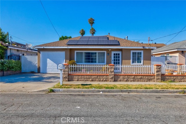 Detail Gallery Image 1 of 37 For 6601 Naomi Ave, Buena Park,  CA 90620 - 4 Beds | 2 Baths