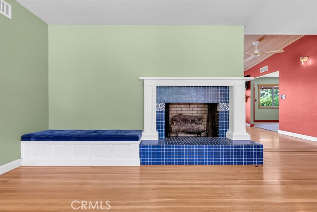 2886 Mcallister Street, Riverside CA: https://media.crmls.org/medias/db9ad072-f476-4a2e-824f-6bf19dc1438b.jpg