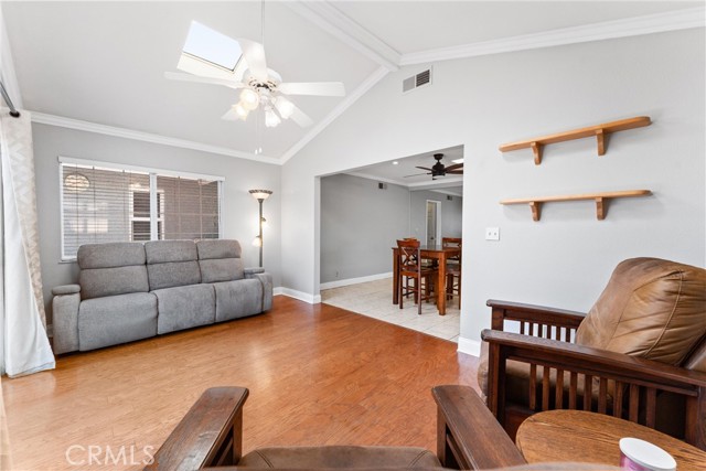 Detail Gallery Image 9 of 28 For 15762 Plymouth Lane, Huntington Beach,  CA 92647 - 5 Beds | 2 Baths