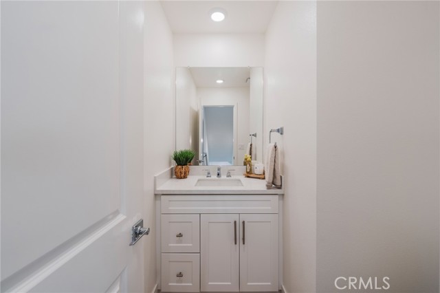 11751 Florence Avenue, Santa Fe Springs CA: https://media.crmls.org/medias/db9b2cad-22e4-4a66-bc7b-2d34555137ba.jpg