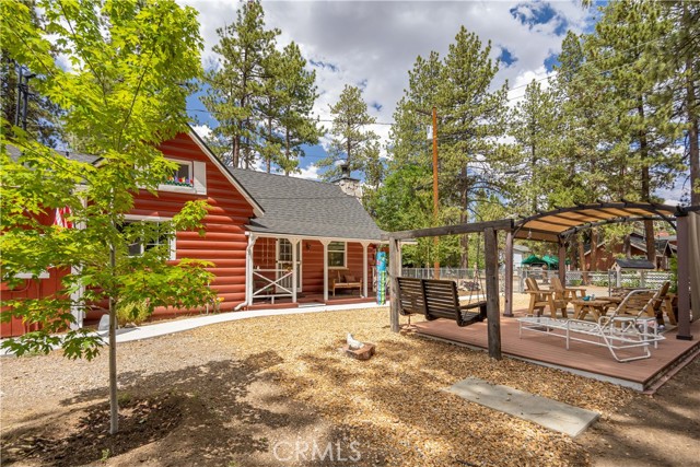 Detail Gallery Image 1 of 41 For 1009 Myrtle Ave, Big Bear City,  CA 92314 - 3 Beds | 3 Baths