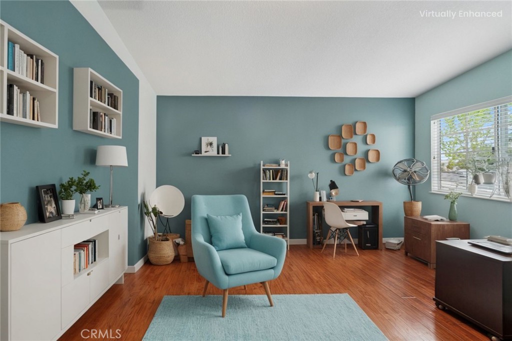 https://media.crmls.org/medias/db9c1b80-2b1d-4457-8c0f-722b812a8577.jpg?preset=X-Large