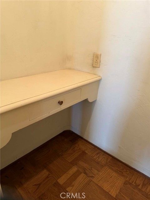 Detail Gallery Image 8 of 45 For 3985 Rice Rd, Riverside,  CA 92506 - 3 Beds | 2 Baths