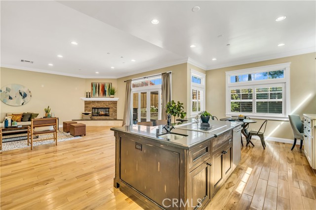 810 Juanita Avenue, Redondo Beach, California 90277, 5 Bedrooms Bedrooms, ,3 BathroomsBathrooms,Residential,Sold,Juanita,TR22080306