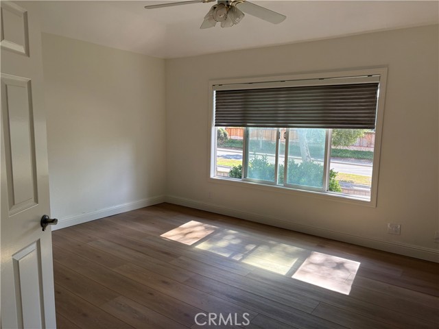 12 Longstreet, Irvine CA: https://media.crmls.org/medias/db9d7b69-4466-498d-ae3d-02408337e0a6.jpg
