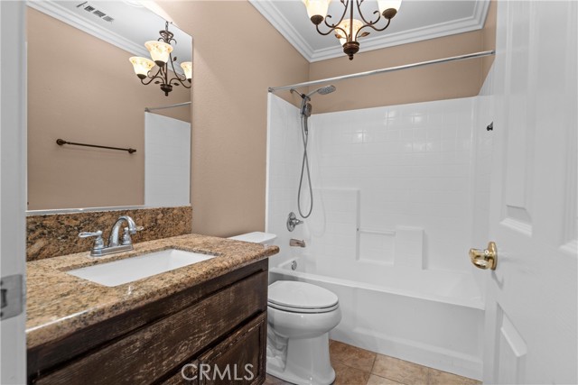 Detail Gallery Image 10 of 27 For 40062 Chelsea Ct, Palmdale,  CA 93551 - 5 Beds | 3 Baths