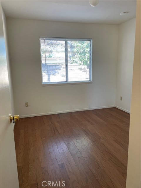 Detail Gallery Image 12 of 21 For 10104 Bedford Dr, Rancho Cucamonga,  CA 91730 - 3 Beds | 2 Baths