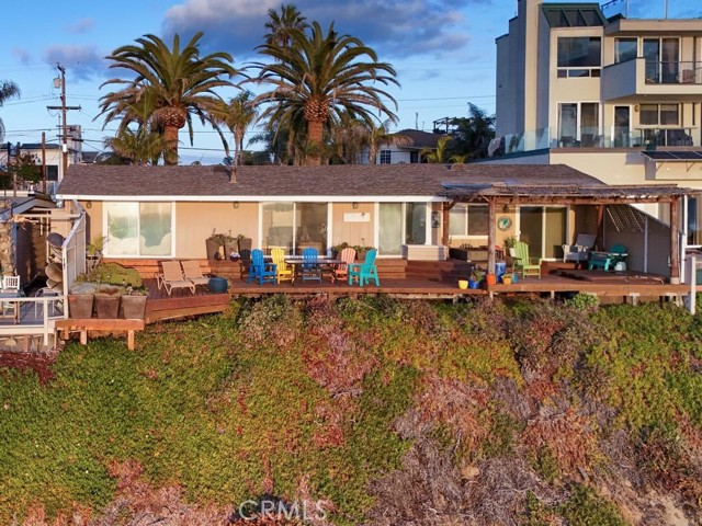 960 Neptune Avenue, Encinitas CA: https://media.crmls.org/medias/dba2b008-8d40-473b-84eb-283f6f7570fa.jpg