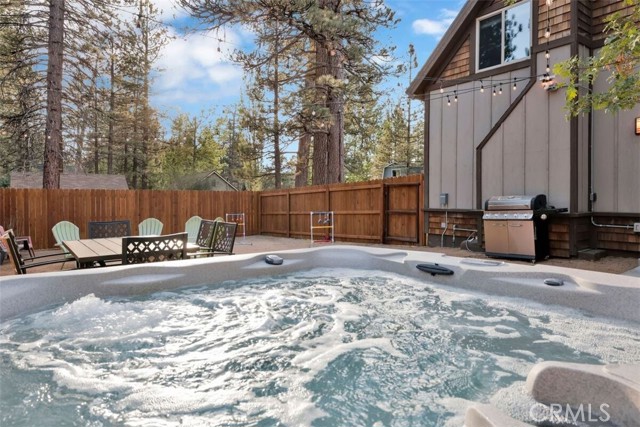 Detail Gallery Image 27 of 32 For 40221 Esterly Ln, Big Bear Lake,  CA 92315 - 3 Beds | 2/1 Baths