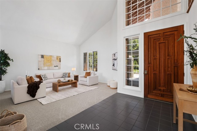 22571 Labrusca, Mission Viejo CA: https://media.crmls.org/medias/dba39858-4b1e-4b08-aa0b-e884c6f3e46f.jpg