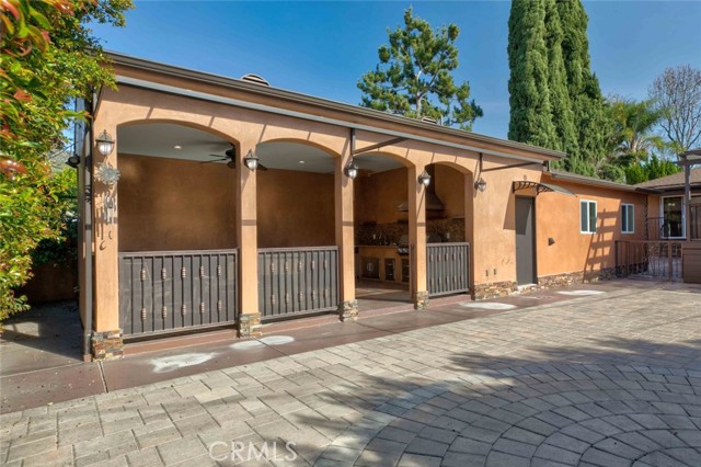 Detail Gallery Image 41 of 61 For 415 Birmingham Rd, Burbank,  CA 91504 - 4 Beds | 3/1 Baths