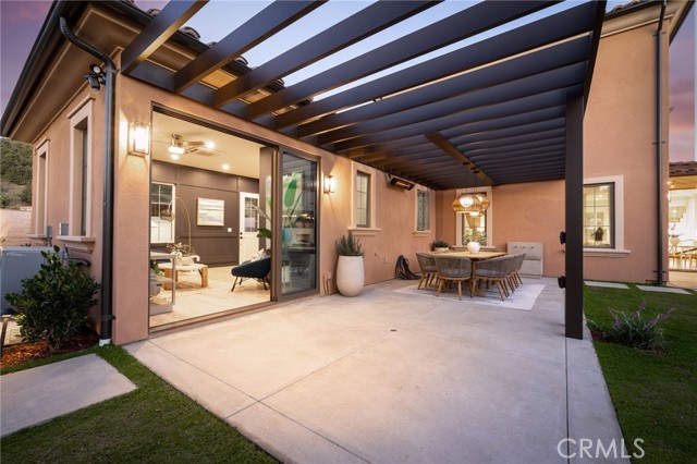 Detail Gallery Image 62 of 73 For 103 Vigna, Irvine,  CA 92602 - 5 Beds | 4/1 Baths