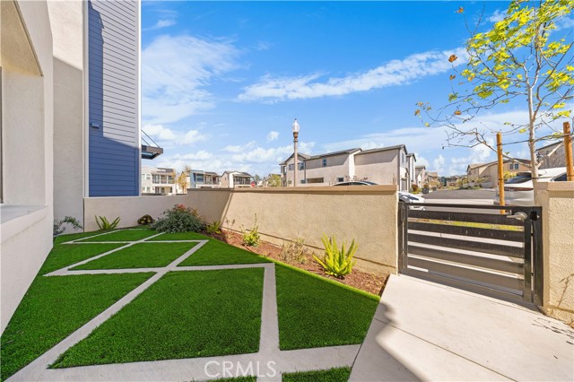 Detail Gallery Image 47 of 60 For 102 Yugen, Irvine,  CA 92618 - 4 Beds | 3/1 Baths