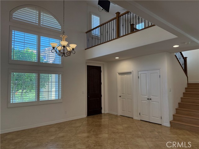 7532 Dashi Place, Canoga Park CA: https://media.crmls.org/medias/dba60e03-50ea-4abc-bded-e64f17e924c2.jpg