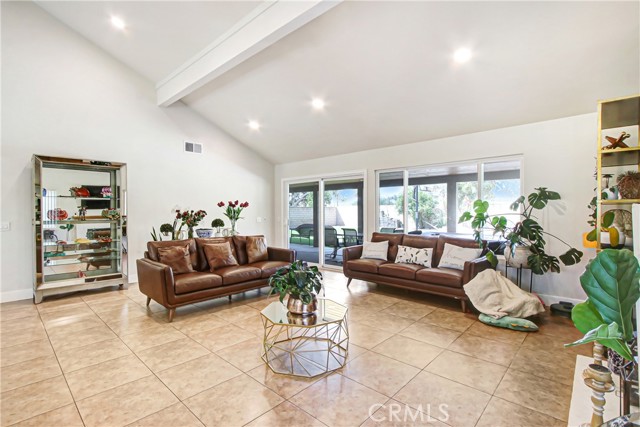 Detail Gallery Image 11 of 25 For 6710 Pilgrims Ct, Rancho Cucamonga,  CA 91701 - 3 Beds | 2 Baths