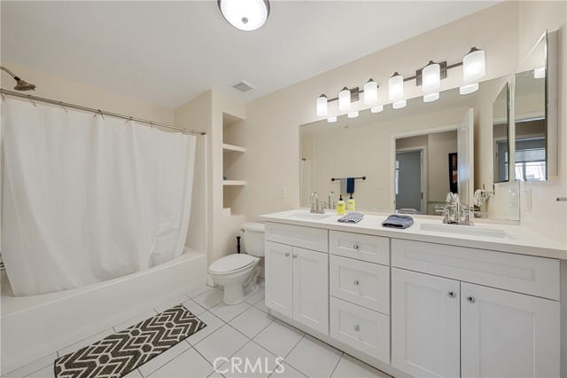 Detail Gallery Image 17 of 33 For 360 W Avenue 26 #215,  Los Angeles,  CA 90031 - 3 Beds | 2 Baths