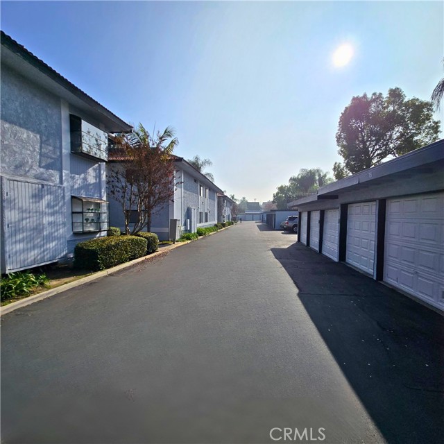 Detail Gallery Image 13 of 15 For 145 S Poplar, Brea,  CA 92821 - 1 Beds | 1 Baths