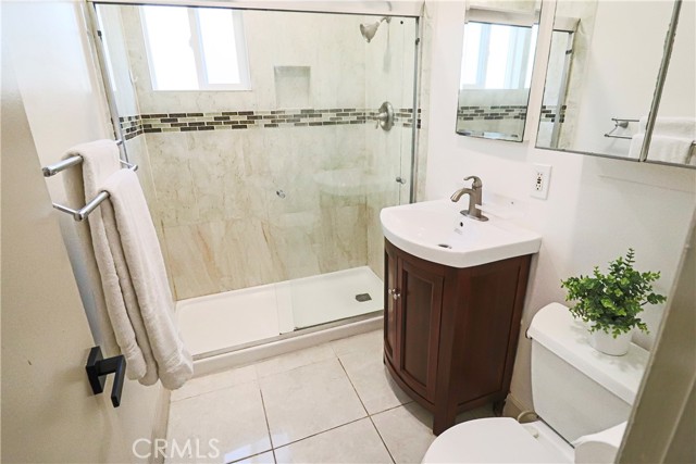 Detail Gallery Image 11 of 29 For 8902 Mcclure Ave, Westminster,  CA 92683 - 5 Beds | 3 Baths