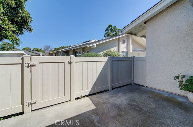 Detail Gallery Image 21 of 24 For 8933 Modesto Cir 1206c,  Huntington Beach,  CA 92646 - 2 Beds | 2 Baths