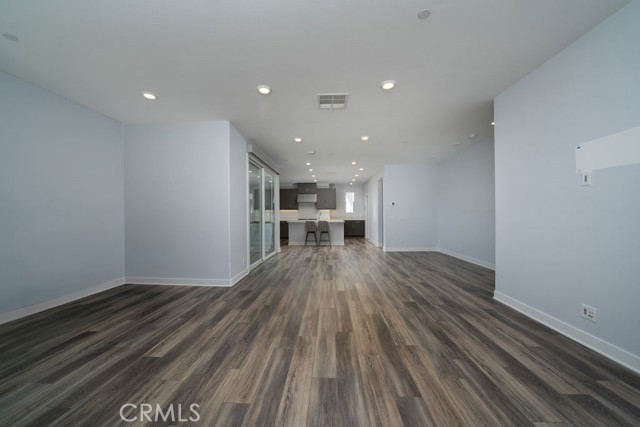 Detail Gallery Image 23 of 37 For 430 Transport, Tustin,  CA 92782 - 4 Beds | 3/1 Baths