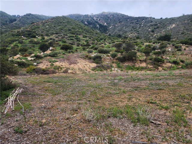30 Lakeview, Lake Elsinore CA: https://media.crmls.org/medias/dbaca40a-be55-4ea9-9314-b883b1614952.jpg