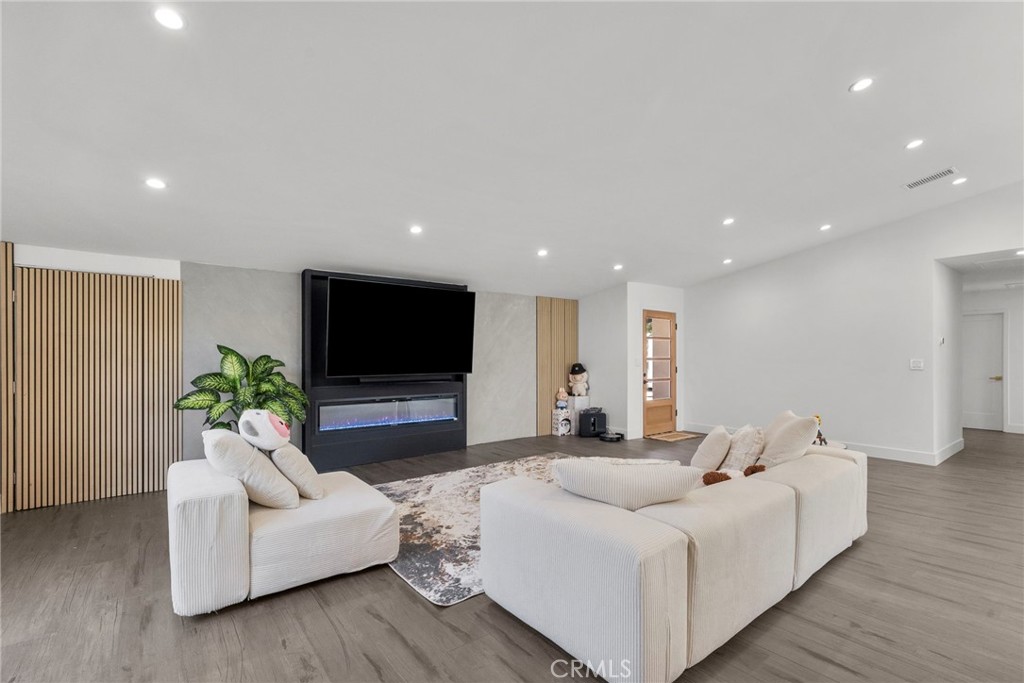 MLS #SR25251709 image #7