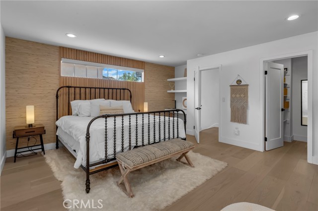 Detail Gallery Image 26 of 42 For 314 Ultimo Ave, Long Beach,  CA 90814 - 4 Beds | 3 Baths