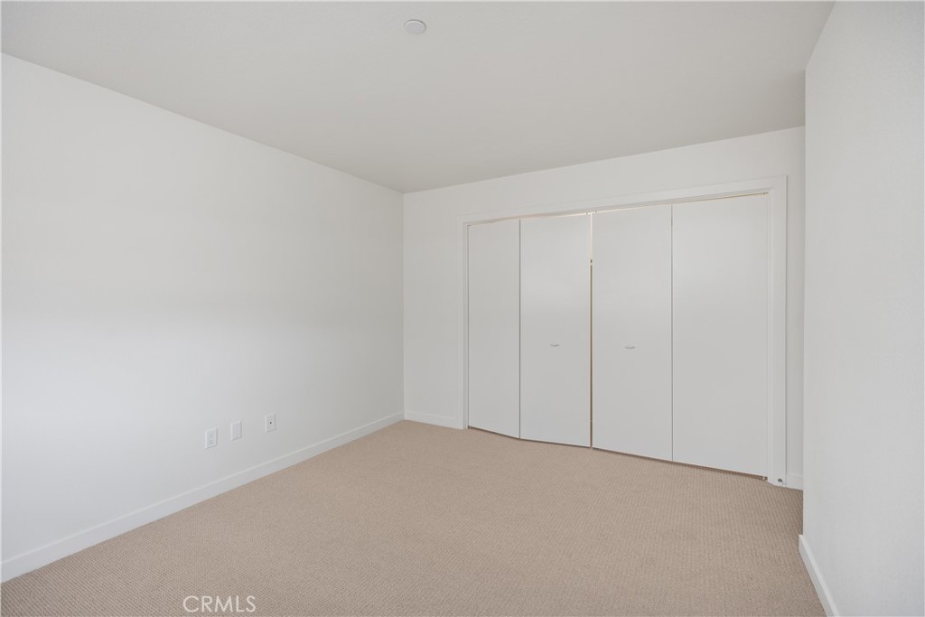 https://media.crmls.org/medias/dbae2dab-4d45-4926-91ba-6ad072d242ea.jpg?preset=X-Large