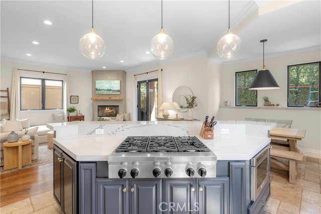 2504 Pine Avenue, Manhattan Beach, California 90266, 5 Bedrooms Bedrooms, ,4 BathroomsBathrooms,Residential,Sold,Pine,SB21208288