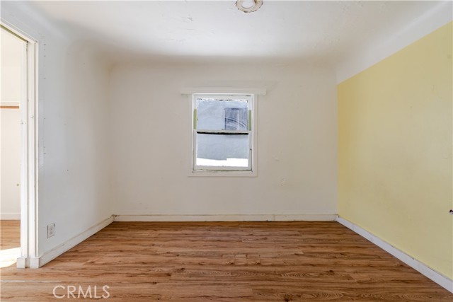 Detail Gallery Image 6 of 9 For 3961 Rockwood St, East Los Angeles,  CA 90063 - 2 Beds | 1 Baths