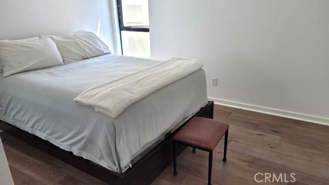 Image 7 of 26 For 121 Walnut Avenue