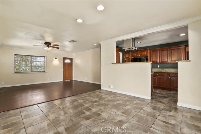 Detail Gallery Image 9 of 29 For 2213 Dogwood St, Simi Valley,  CA 93065 - 3 Beds | 2 Baths