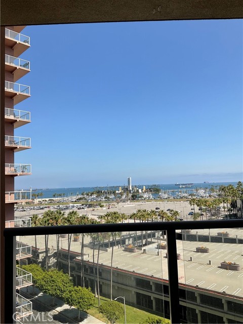 Detail Gallery Image 7 of 19 For 388 E Ocean Bld #718,  Long Beach,  CA 90802 - 2 Beds | 2 Baths