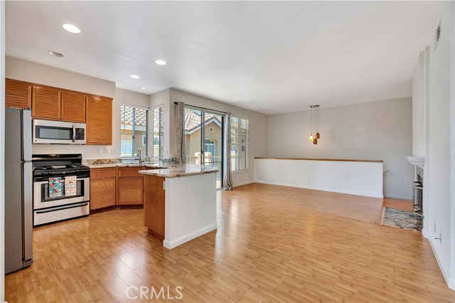 Detail Gallery Image 7 of 34 For 8215 E White Oak Ridge #58,  Orange,  CA 92869 - 2 Beds | 2 Baths