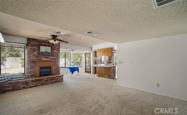 2808 Judith Street, Bakersfield CA: https://media.crmls.org/medias/dbb30e9b-eb7e-4d08-9ffe-58e112713f6f.jpg