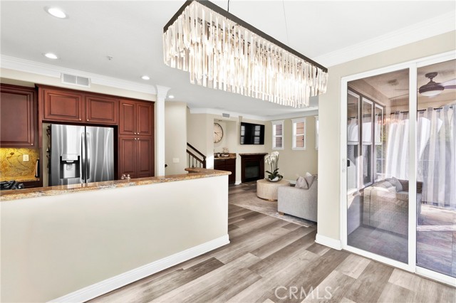 Image 15 of 32 For 347 Tall Oak