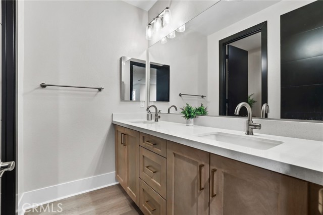 39767 Larkspur Terrace, Temecula CA: https://media.crmls.org/medias/dbb3eaa3-1c89-4575-ab98-be2a54e77cd8.jpg