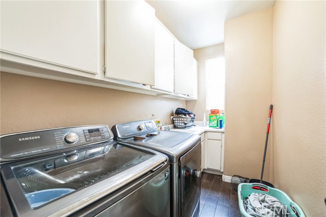 Detail Gallery Image 31 of 37 For 5418 Grand Prix Ct, Fontana,  CA 92336 - 3 Beds | 3 Baths