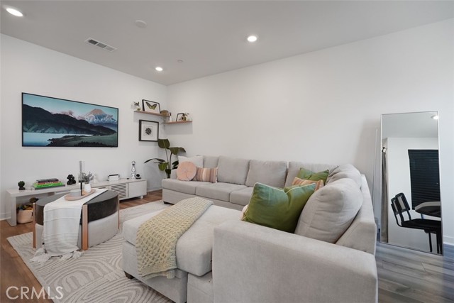 Detail Gallery Image 10 of 39 For 3720 S Allston Paseo #3,  Ontario,  CA 91761 - 1 Beds | 1/1 Baths