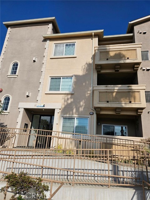 MLS# PV23226156