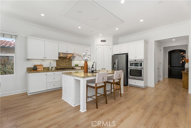 Detail Gallery Image 10 of 30 For 124 Hargrove, Irvine,  CA 92620 - 3 Beds | 2/1 Baths