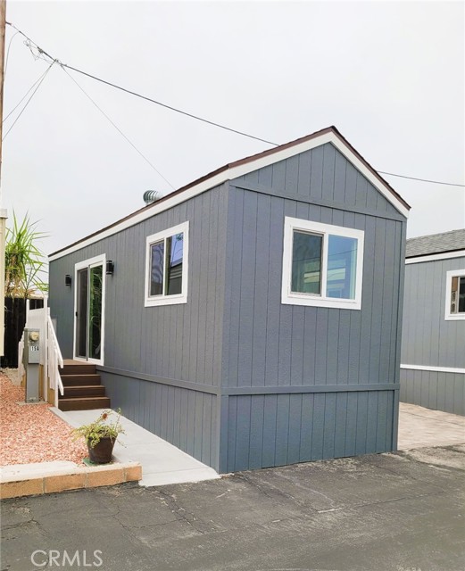 Detail Gallery Image 1 of 2 For 1020 Bradbourne Ave a,  Duarte,  CA 91016 - 1 Beds | 1 Baths